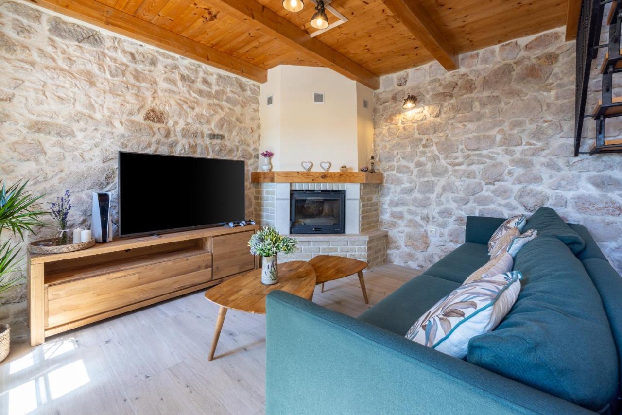 Stone Villa Mavric Grižane Esterno foto