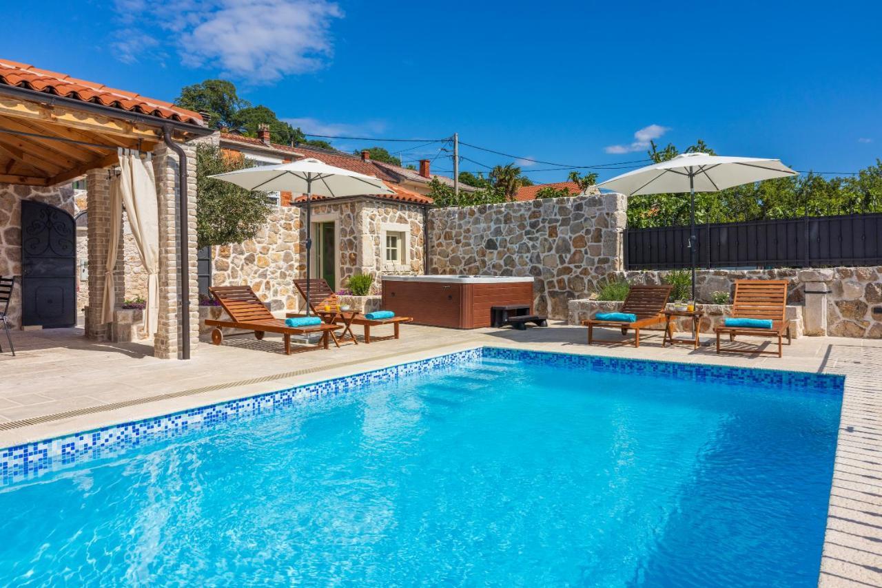 Stone Villa Mavric Grižane Esterno foto